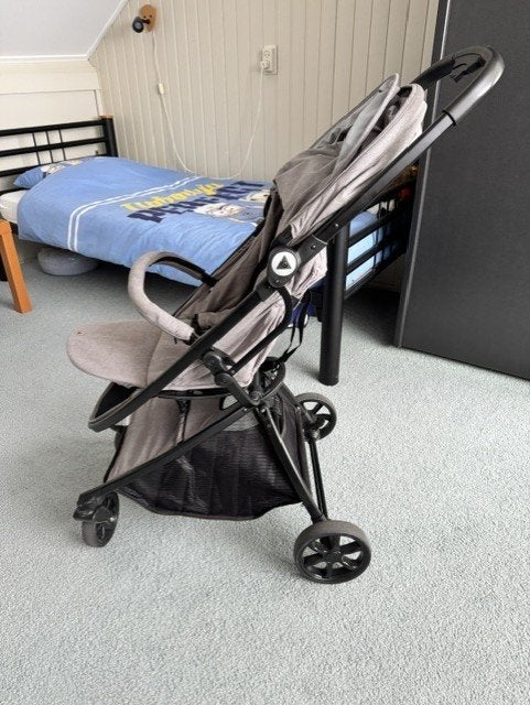 TopMark Buggy STAY II GRAY (2022), Kinderen en Baby's, Ophalen, Zo goed als nieuw, Overige merken, Verstelbare rugleuning