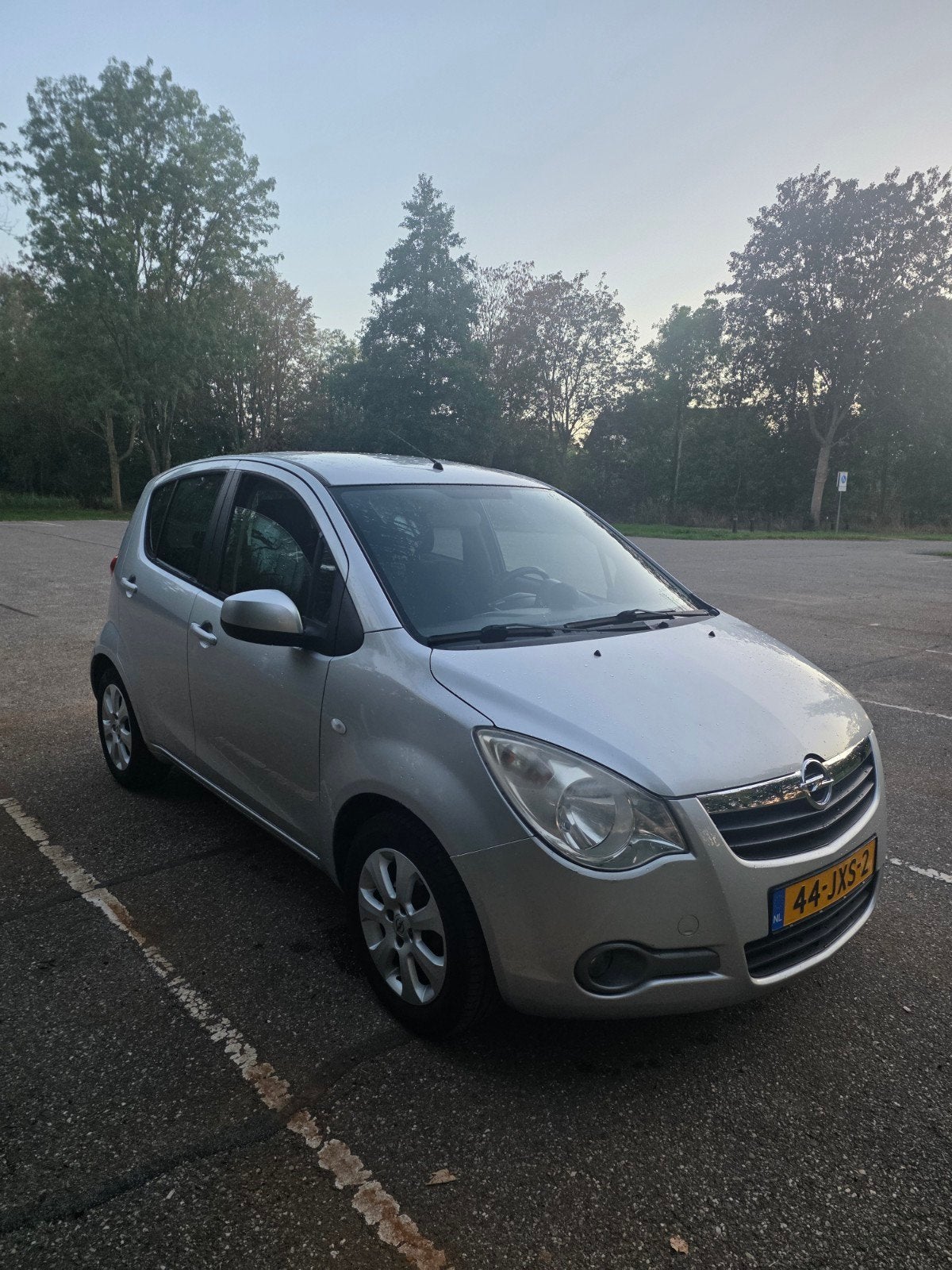 Opel Agila 1.0 12V 2009 Grijs, Auto's, Opel, Multifunctioneel stuurwiel, Stof, 996 cc, Origineel Nederlands
