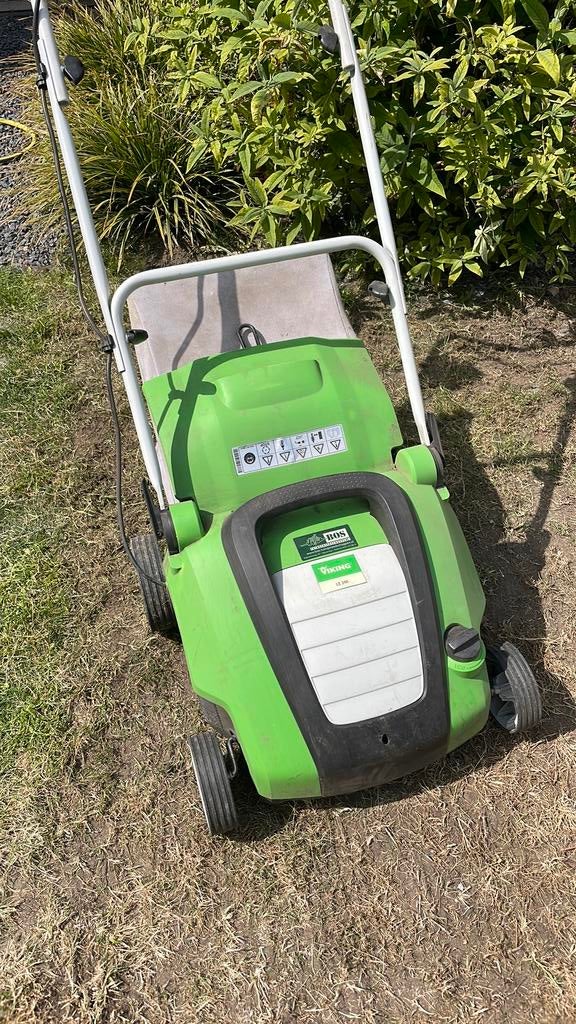 Viking verticuteermachine le240, Tuin en Terras, Verticuteermachines, Ophalen, Zo goed als nieuw, Elektrisch