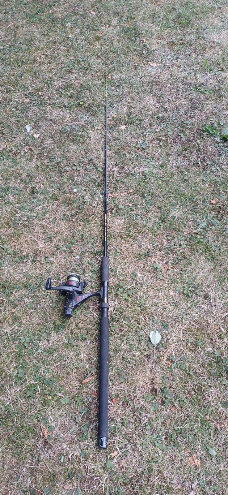 Shakespeare Patriot Winkle Picker hengel met molen, Watersport en Boten, Hengelsport | Algemeen, Ophalen, Zo goed als nieuw, Werphengel
