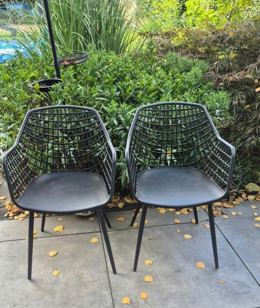 2 kinder tuinstoeltjes, kwantum, zwart, Tuin en Terras, Ophalen, Zo goed als nieuw, Kunststof