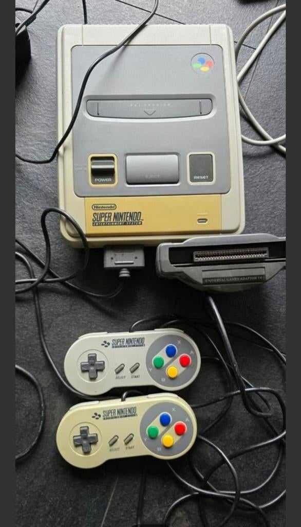 Super Nintendo Snes met spellen, Ophalen, Gebruikt, Met 2 controllers