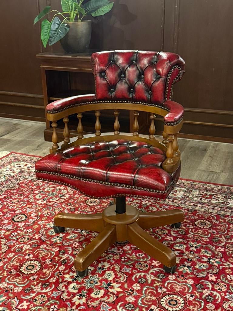 Chesterfield bureaustoel, Ophalen of Verzenden, Zo goed als nieuw, Bureaustoel, Rood