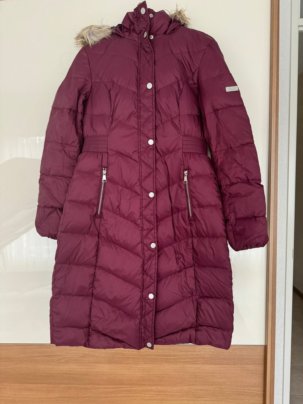 Mooie donzen karl lagerfeld winterjas. Maat m., Ophalen of Verzenden, Zo goed als nieuw, Zwart