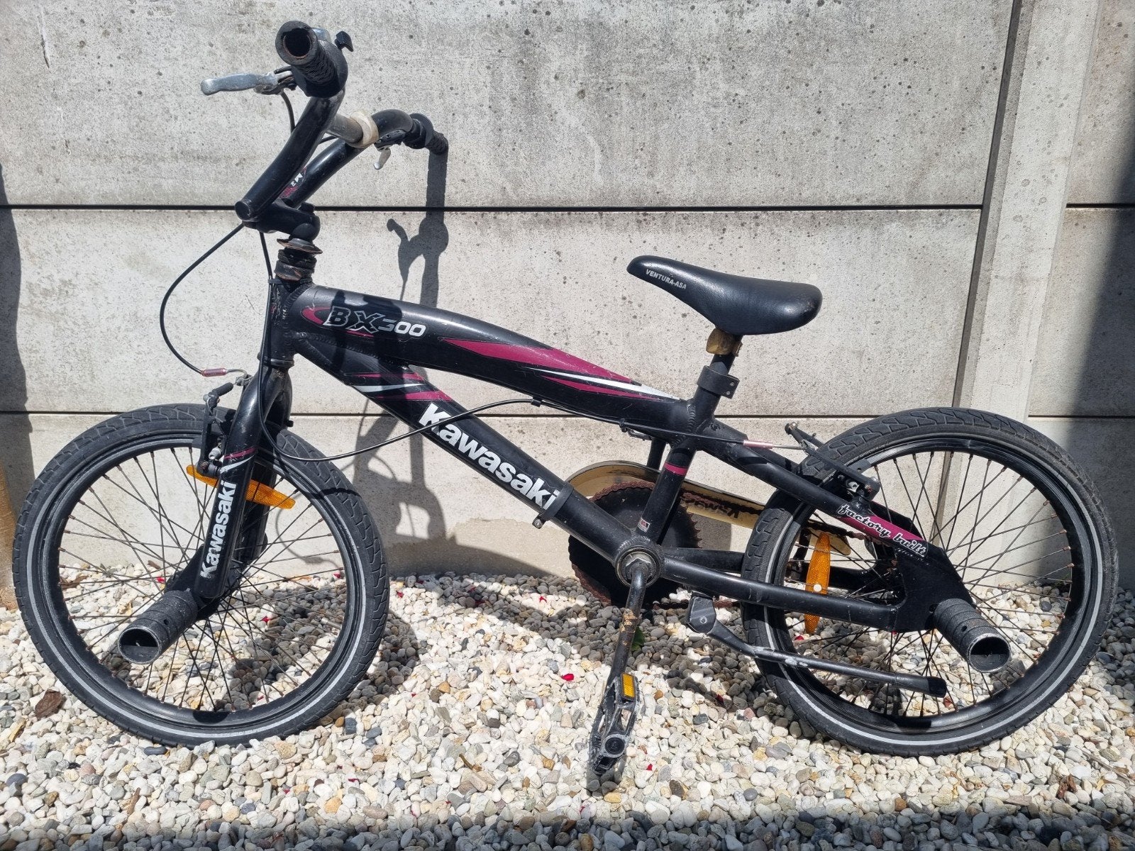 Kawasaki BX300 BMX met voetsteunen - 20 inch, Fietsen en Brommers, Fietsen | Crossfietsen en BMX, Gebruikt, Velgrem, 20 tot 24 inch