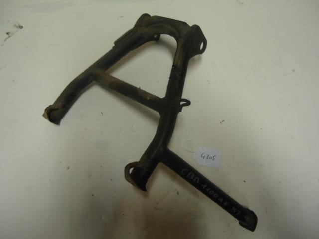 CBR1100XX 1999 - 2006, 1996 - 1998 Honda Middenbok D1-19420