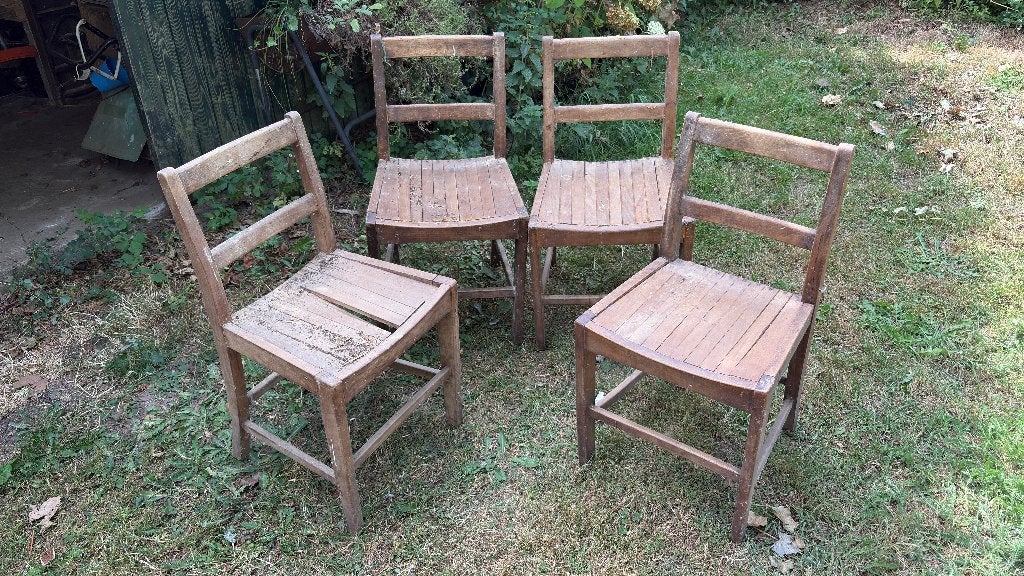 Houten eettafel stoeltjes, Antiek en Kunst, Ophalen