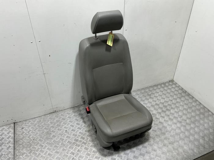 Stoel links van een Volkswagen Transporter (Transporter 10-), 12 maanden garantie, Gebruikt, -, Volkswagen