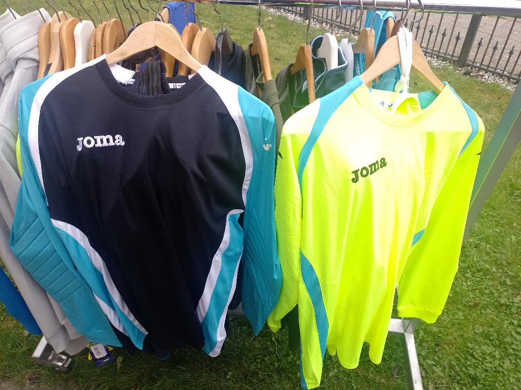 Partij kleding ca 75 items, Ophalen, Nieuw