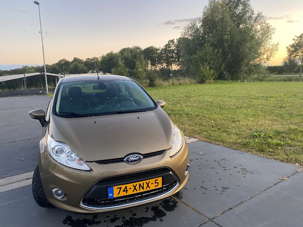 Ford Fiesta 1.25 (2012) Slechts 75.486 km APK t/m 18-06-2027, Voorwielaandrijving, Stof, 40 €/maand, 4 cilinders