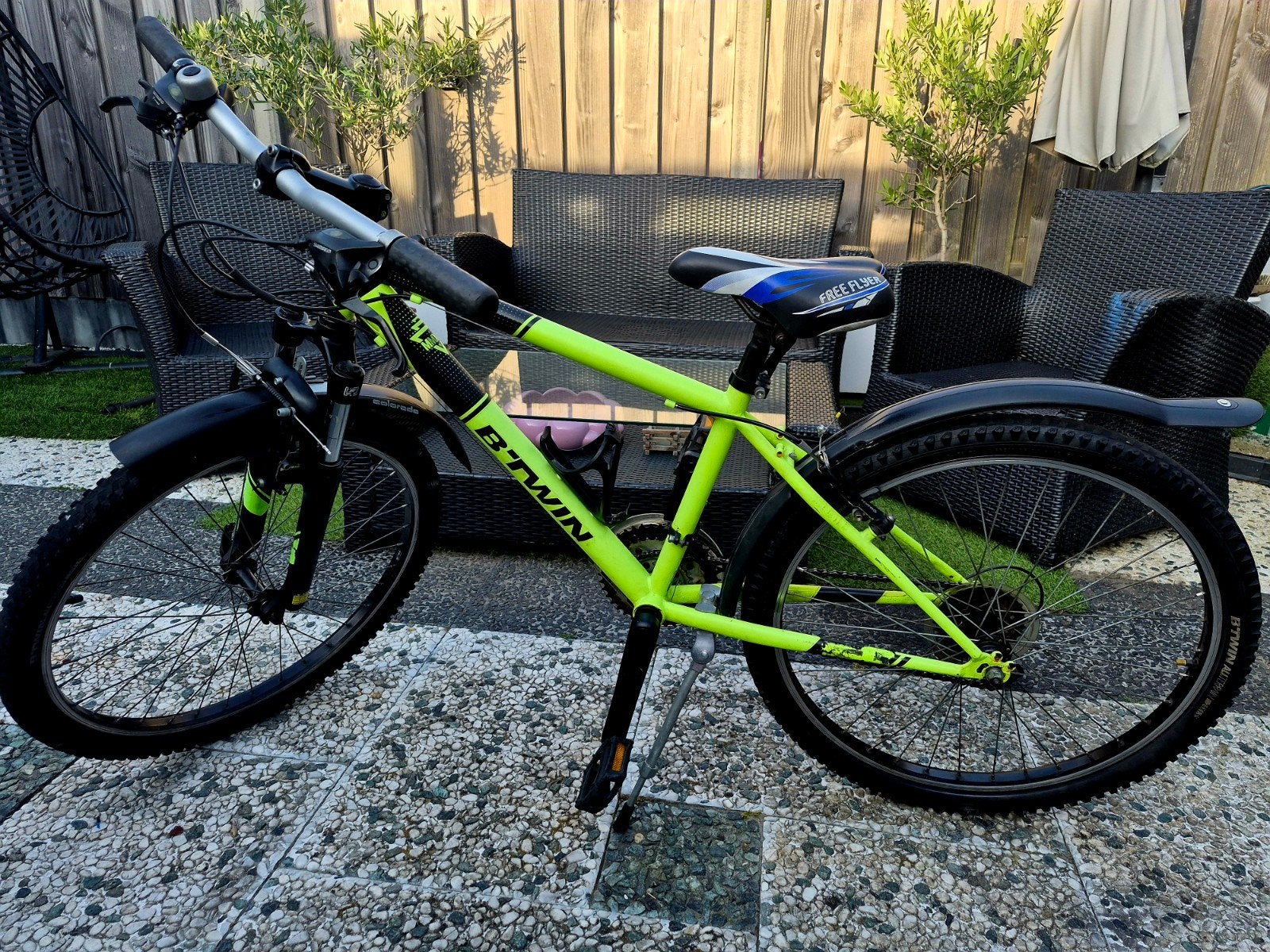 B'Twin Rockrider 340 Mountainbike - Neon Geel 24 inch, Gebruikt, Heren, Ophalen, Overige merken