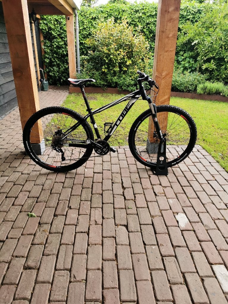MTB Cube Attention "mooi en perfecte staat, Hardtail, Heren, 49 tot 53 cm, Zo goed als nieuw