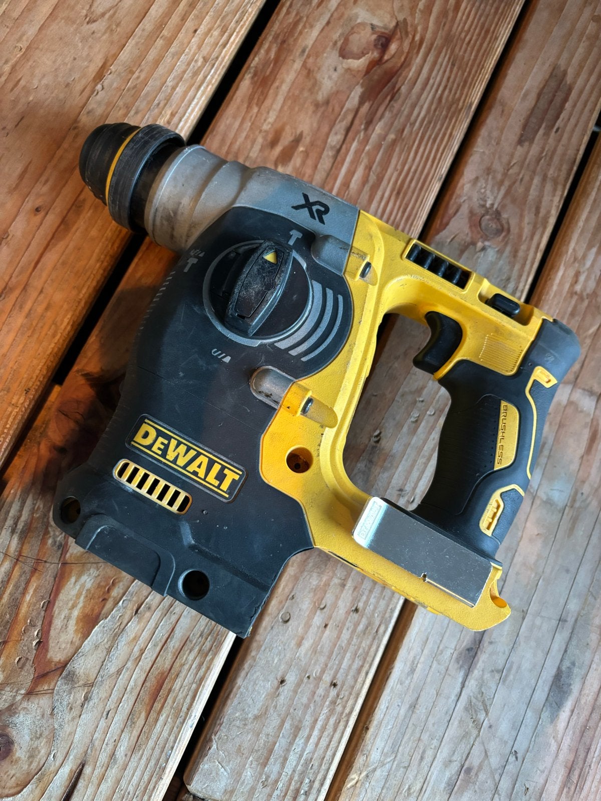 Foto 3 van DeWalt DCH273 XR Brushless SDS-Plus Boorhamer