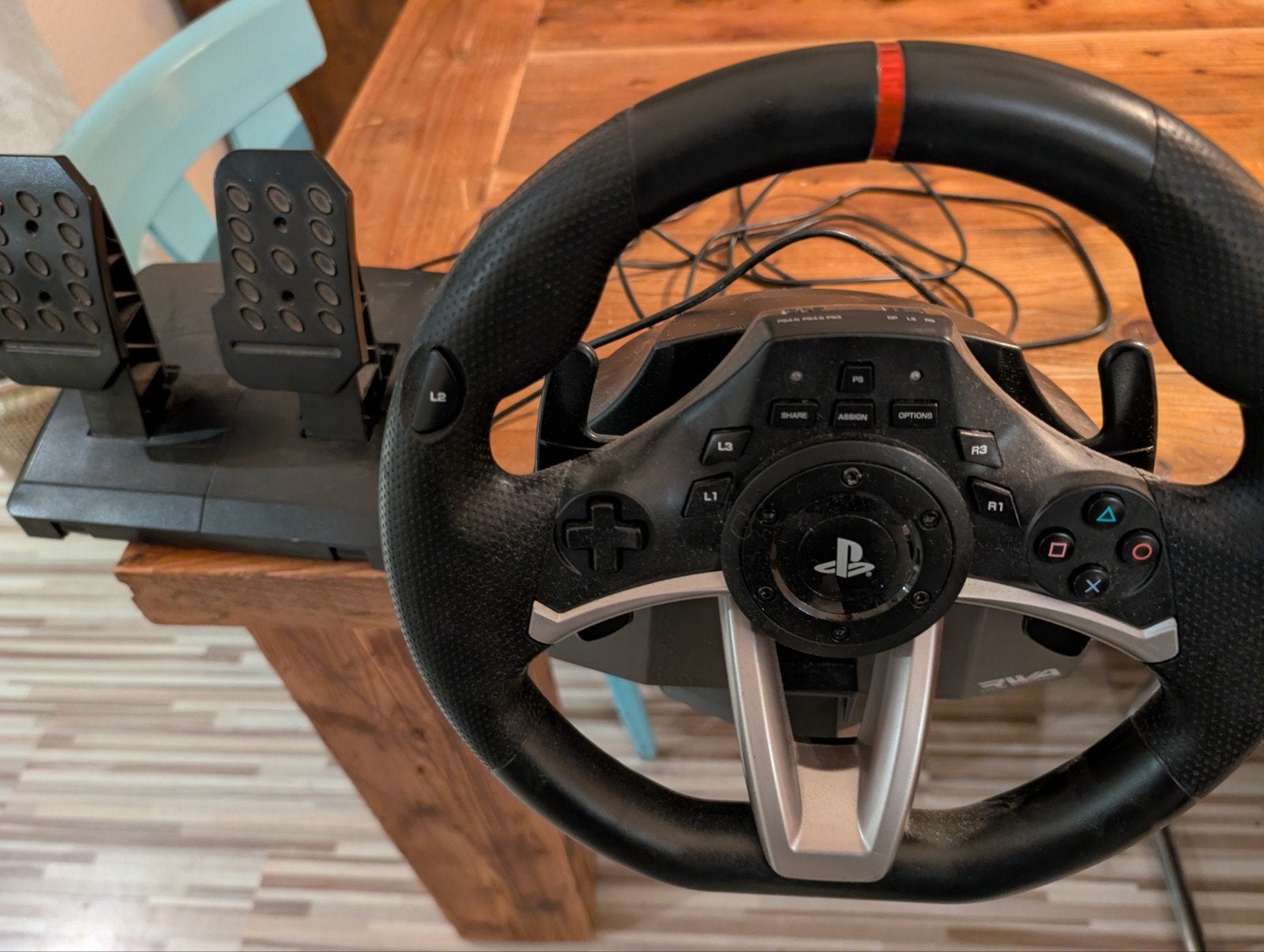 PS4 Racestuur met pedalen - Werkt ook op PS5 (PS4 games), Ophalen of Verzenden, Gebruikt