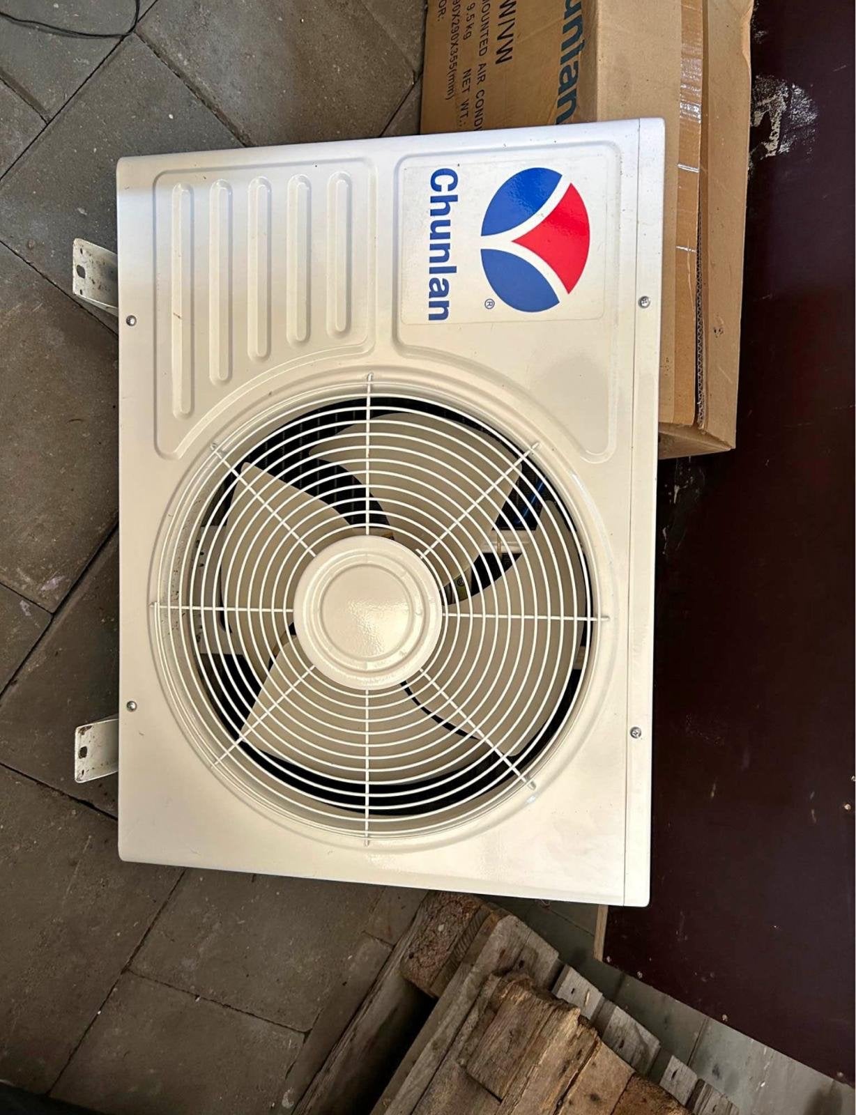 Chunlan Split Type Airconditioner - Nieuw in doos, Ophalen, Minder dan 60 m³, Nieuw, 3 snelheden of meer