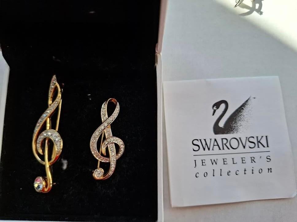 Swarovski G-sleutel broches met kristallen, Met kristal, Overige materialen, 4 tot 7 cm, Ophalen of Verzenden