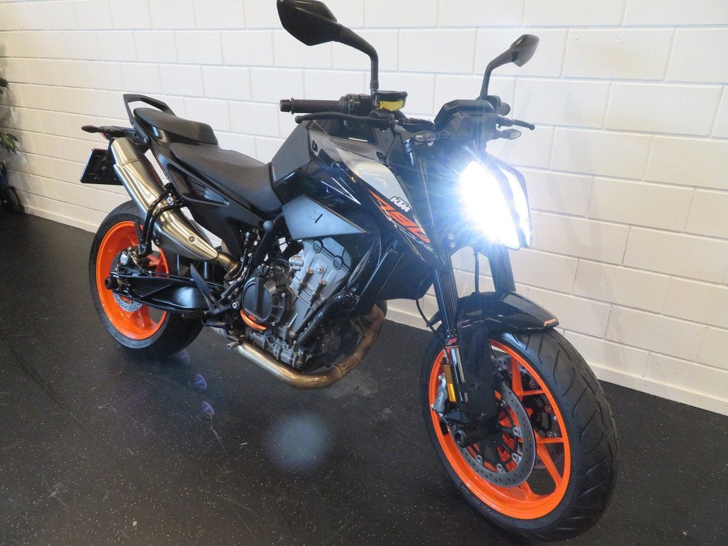 KTM DUKE 790 L 35KW TOPSTAAT! BTW (bj 2020), Motoren, 790 cc, Bedrijf, Naked bike