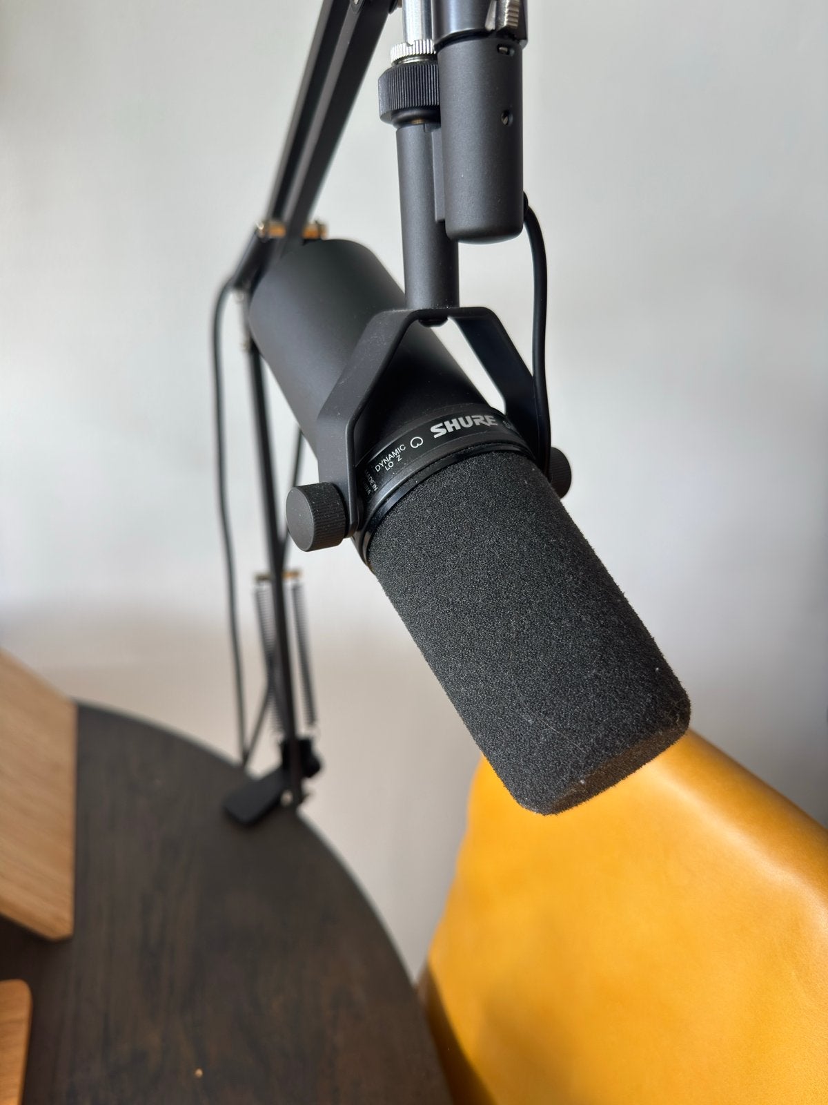 2 x Shure SM7B Studiomicrofoon met microfoonarmen, Ophalen of Verzenden, Zo goed als nieuw, Studiomicrofoon