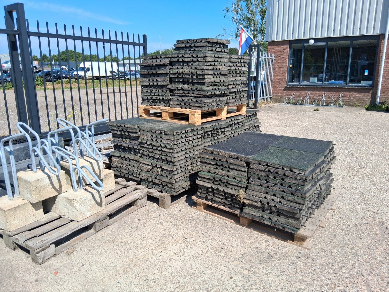 Rubber tegels circulair 155 stuks, Ophalen, Gebruikt, Overige materialen, Overige typen