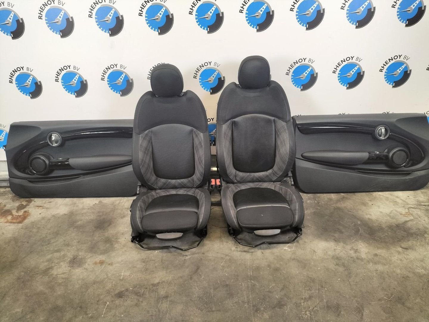 MINI (BMW) MINI F56 1.5 Cooper Pepper II INTERIEUR COMPLEET, Auto-onderdelen, Ophalen of Verzenden, Gebruikt, Stiba lid