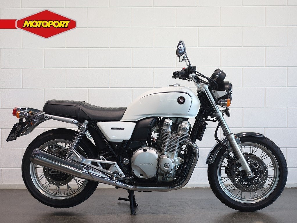 Honda CB 1100 SA (bj 2015), Bedrijf, Mc.benelux@honda-eu.com, Honda Motor Europe Ltd Netherlands branc, Wijngaarderveld 1
9300  AALST, BE