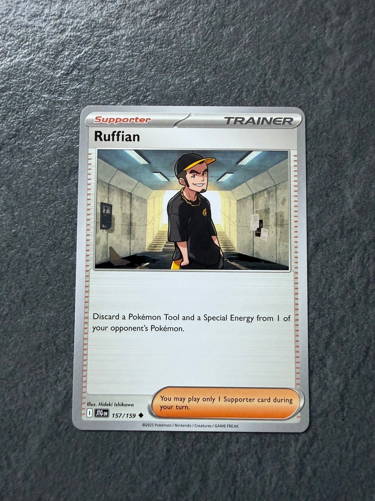 Ruffian, Ophalen of Verzenden, Zo goed als nieuw