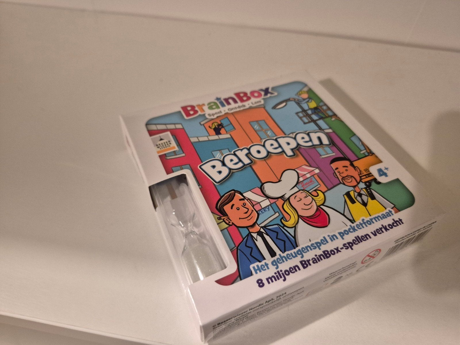 BrainBox Beroepen - Geheugenspel in zakformaat, Ophalen, Een of twee spelers, Zo goed als nieuw, Reisspel