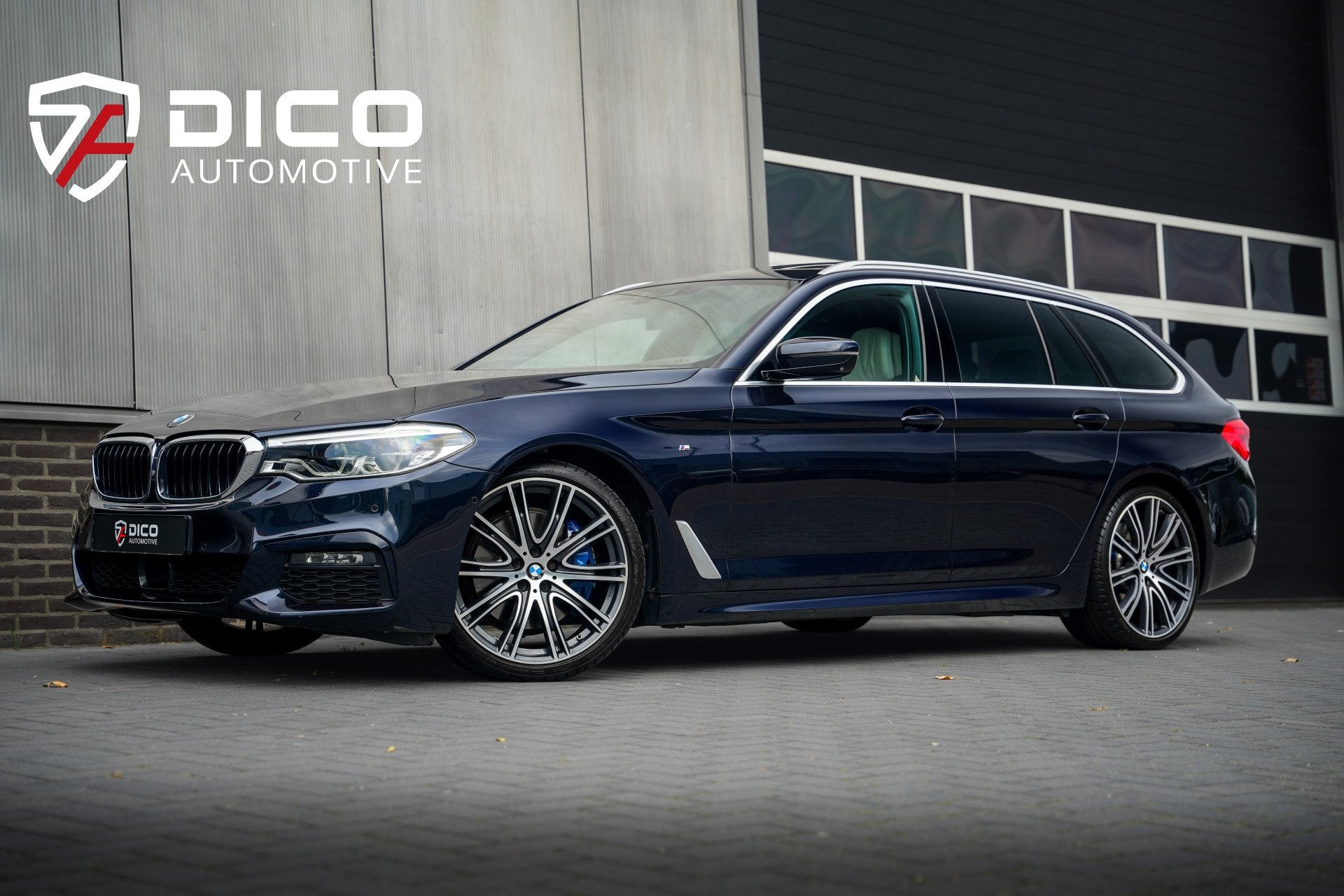 BMW 5 Serie Touring 530i 252 pk High Executive Edition M-Spo, Auto's, Automaat, Achterwielaandrijving, Gebruikt, 4 cilinders