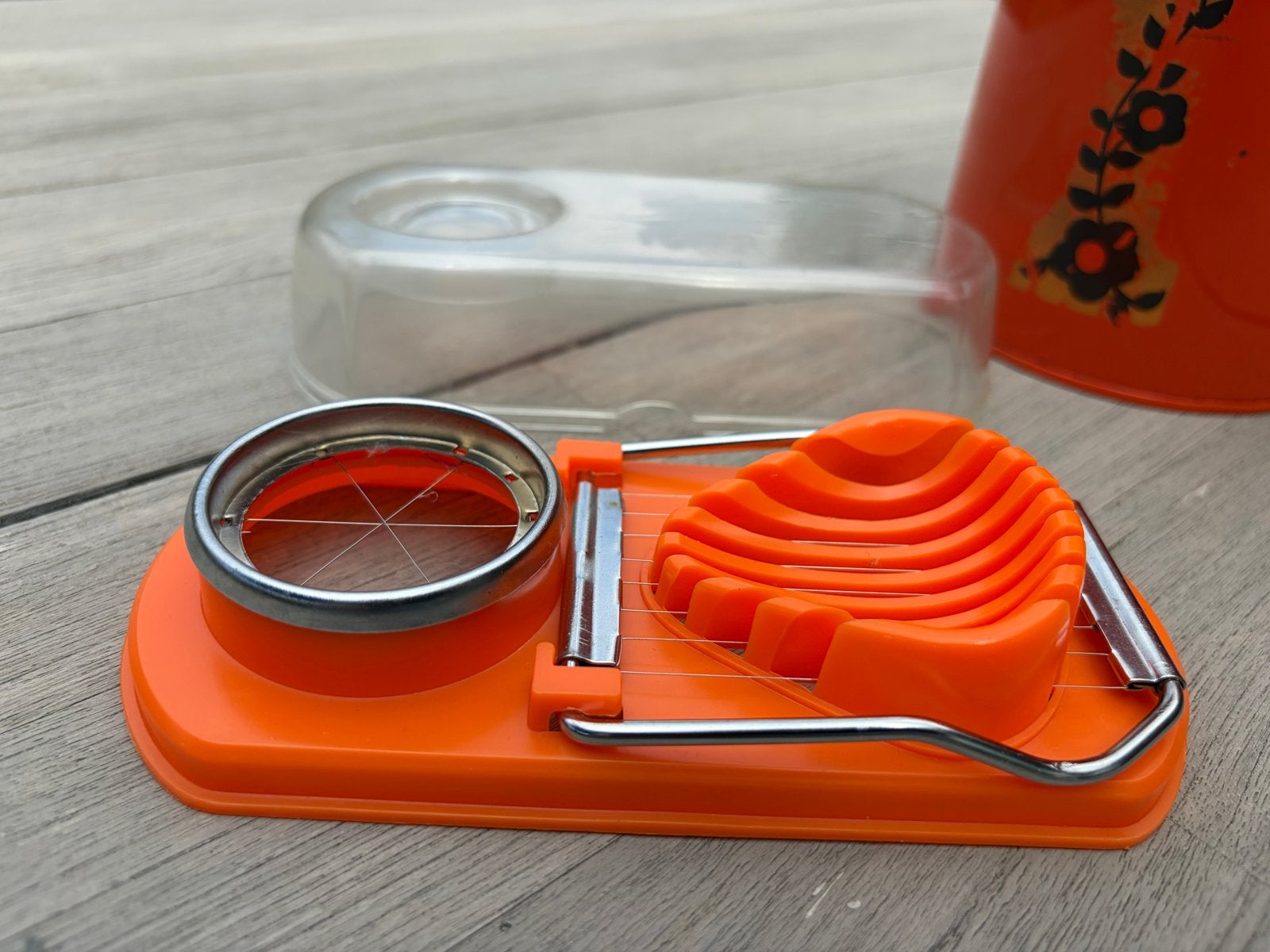 Vintage eiersnijder oranje, Verzamelen, Retro, Ophalen of Verzenden, Huis en Inrichting