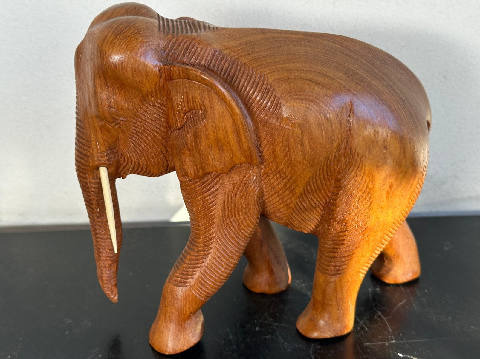 Houtsnijwerk Aziatische Olifant beeld 16/14 cm H, Ophalen of Verzenden