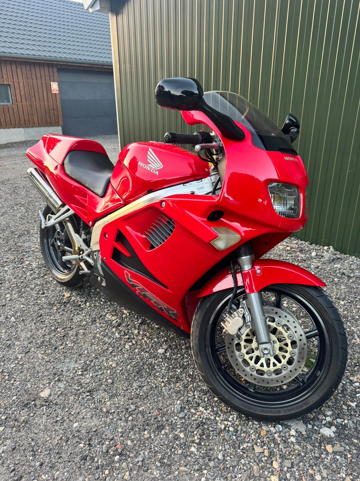 Honda VFR 750, 750 cc, Sportuitlaat, Occasion, 4 cilinders