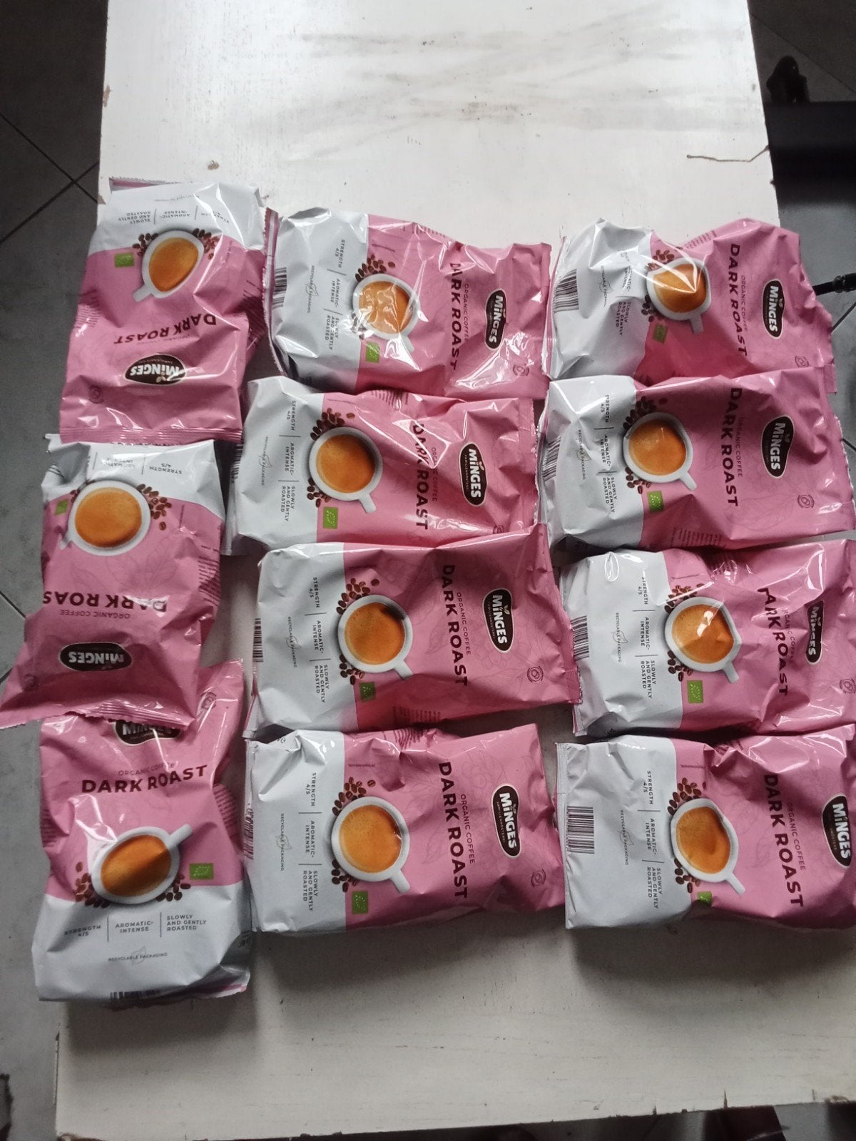 11 pakken senseo dark roast koffiepads 36 pads per pak!, Ophalen of Verzenden