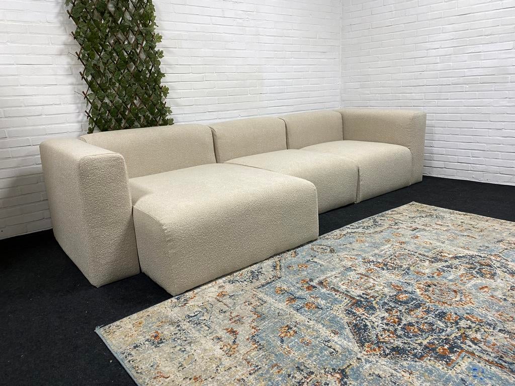 Hay Mags - beige boucle - Gratis levering, Huis en Inrichting, Ophalen of Verzenden, Zo goed als nieuw, 150 cm of meer, Vierpersoons of meer