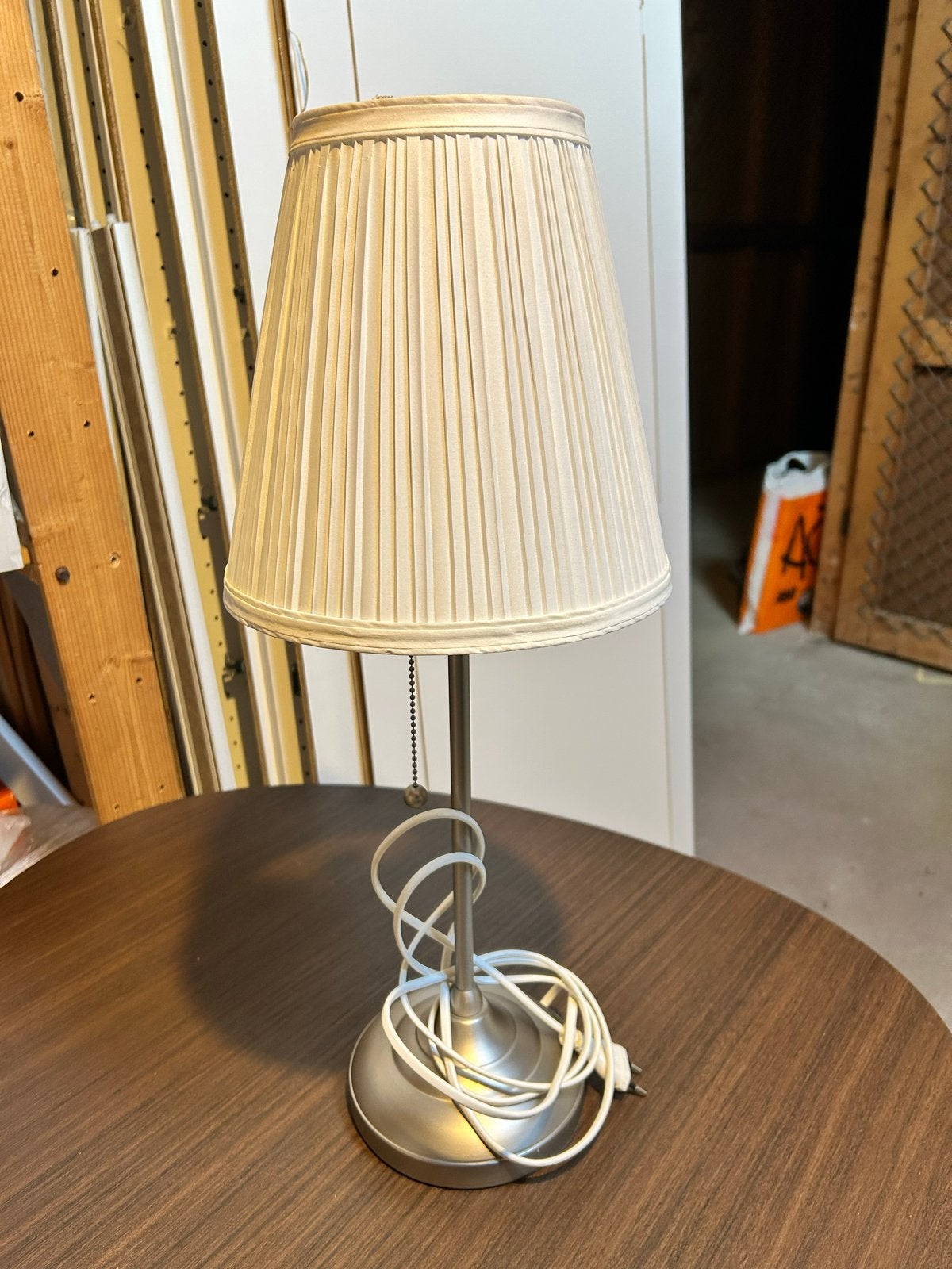 2x IKEA ÅRSTID crème kleurige klassieke nachtlampjes, Met schakelaar, Nachtlamp, Wit, Zo goed als nieuw