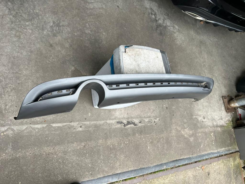 diffuser a3 s-line 8p 8p0807521h 2009-2012, Auto-onderdelen, Carrosserie en Plaatwerk, Niet ingevuld, Gebruikt, Niet ingevuld