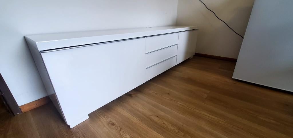 Nieuw IKEA TV meubel, Ophalen, 150 tot 200 cm, Zo goed als nieuw, Minder dan 100 cm