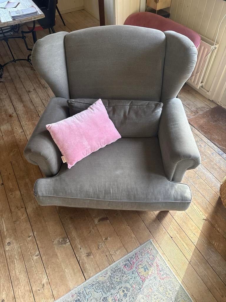 Comfortabele Engelse oorfauteuil, Ophalen, Gebruikt, Stof, 75 tot 100 cm
