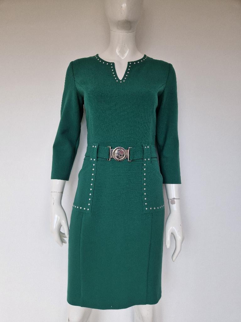 Caroline Biss jurk. Maat 38. Groen/studs., Kleding | Dames, Jurken, Zo goed als nieuw, Maat 38/40 (M), Groen, Knielengte, Ophalen of Verzenden