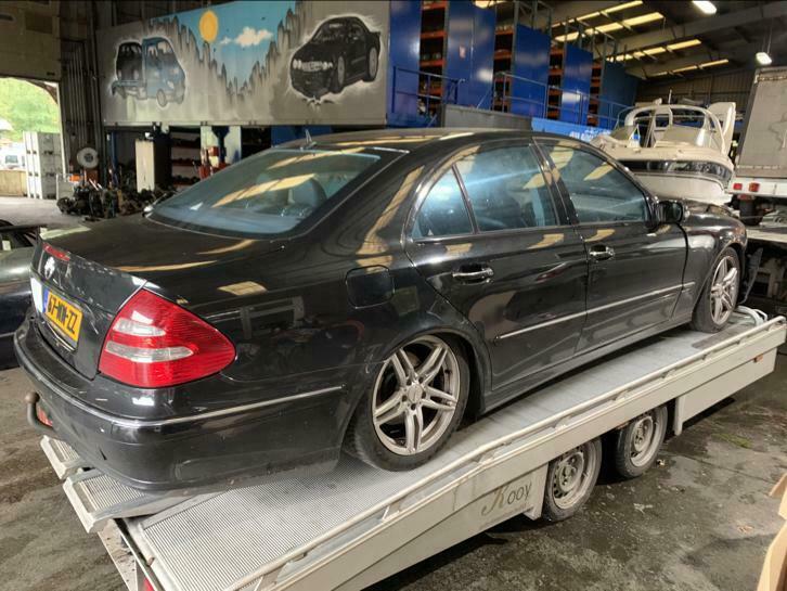 Deuren achterklep Mercedes E320 CDI W211 BJ2004 kleur C197, Auto-onderdelen, Achterklep
