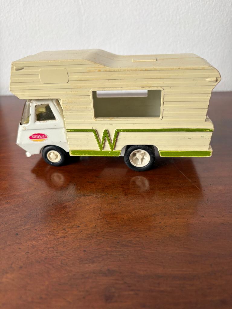 Tonka camper uit de jaren '70, Hobby en Vrije tijd, Modelauto's | Overige schalen, Ophalen of Verzenden, Gebruikt, Overige typen