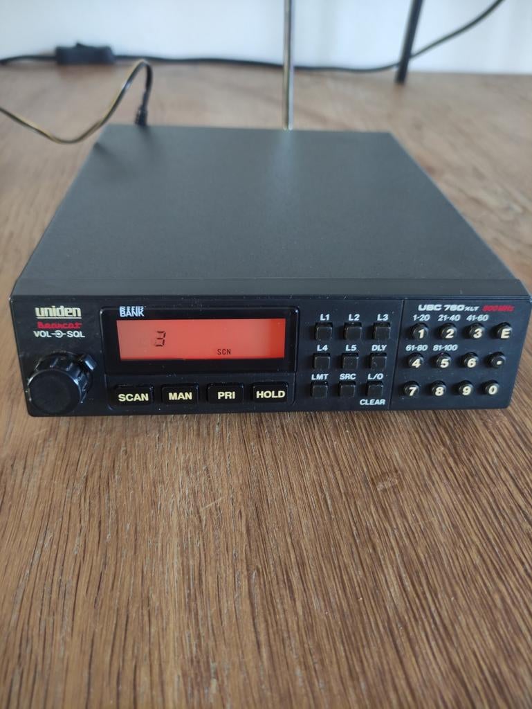 Uniden Bearcat UBC 760 XLT Scanner, Ophalen, Gebruikt, Wereldontvanger