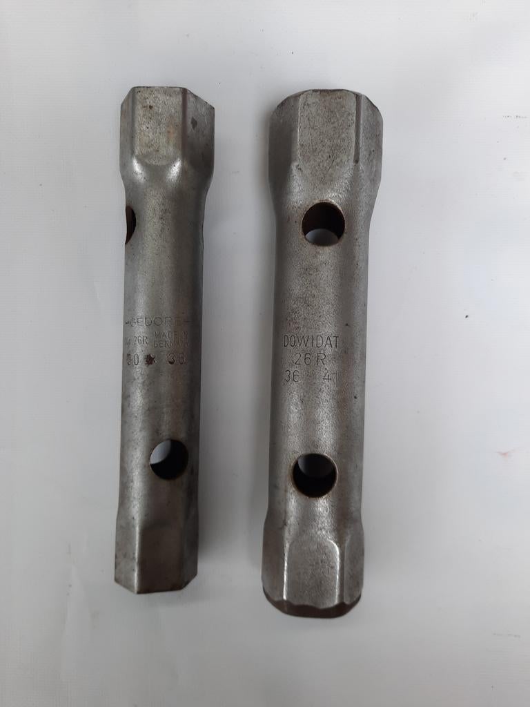 Pijpsleutels 2 stuks, Ophalen of Verzenden