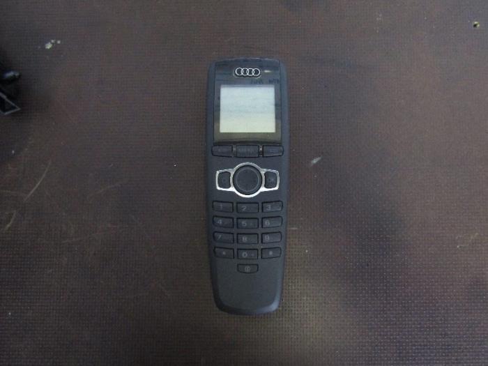 Telefoon van een Audi A8, Auto-onderdelen, Gebruikt, -, Verzenden, -