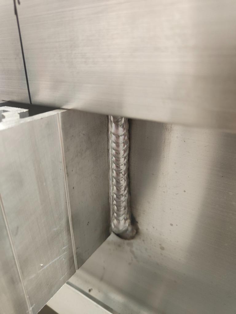 ZZP  Lasser -Aluminium ,rvs ,staal TIG, MIG/MAG op locatie, Garantie, Lassen