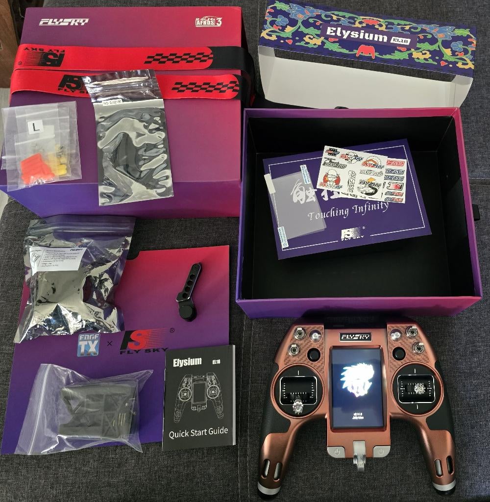 Flysky EL18 AFHDS3 EdgeTX Limited Pink 2.4G -Mode2, Hobby en Vrije tijd, Modelbouw | Radiografisch | Overige, Zo goed als nieuw