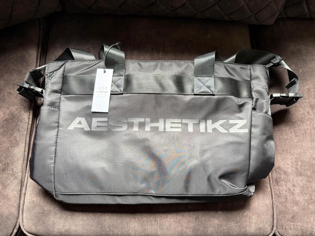 Daily Aesthetikz sport tas zwart nieuw, Ophalen, Nieuw