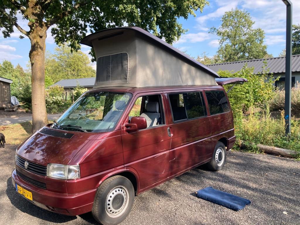 Volkswagen T4 Camper Multivan 1995 2.4D (APK tm 5-6-2028!), Auto's, Voorwielaandrijving, Stof, 4 cilinders, Volkswagen