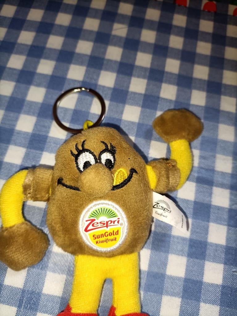 Zespri kiwi 🥝 sleutelhanger knuffeltje 12 cm groot, Ophalen of Verzenden, Zo goed als nieuw