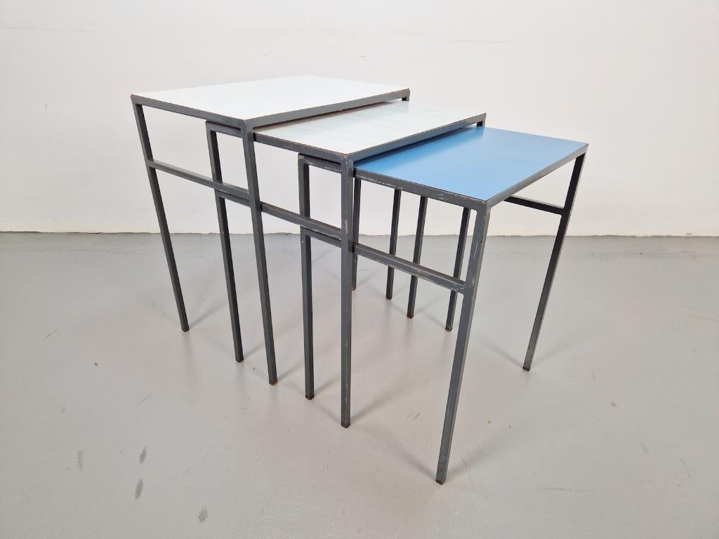 Vintage mimi set metaal formica teak Nesting Tables ‘60, Huis en Inrichting, Tafels | Bijzettafels, Gebruikt, Rechthoekig, 45 tot 60 cm