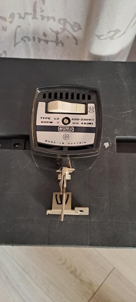 Extra lamp voor eumig filmcamera, Verzamelen, Fotografica en Filmapparatuur, Ophalen, 1960 tot 1980, Overige typen